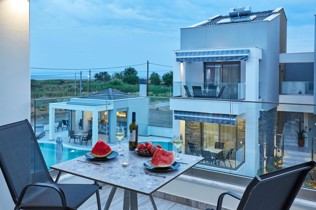 Greystone Suites Paralia Dionysiou Exteriör bild