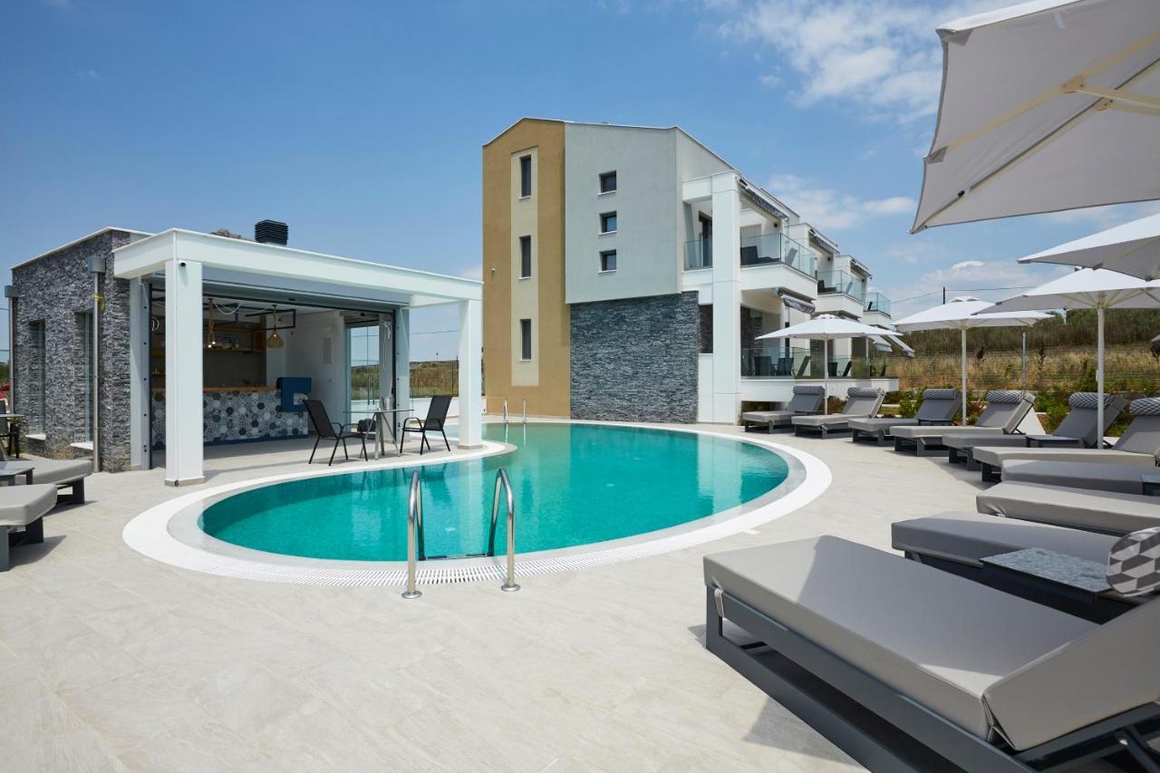 Greystone Suites Paralia Dionysiou Exteriör bild